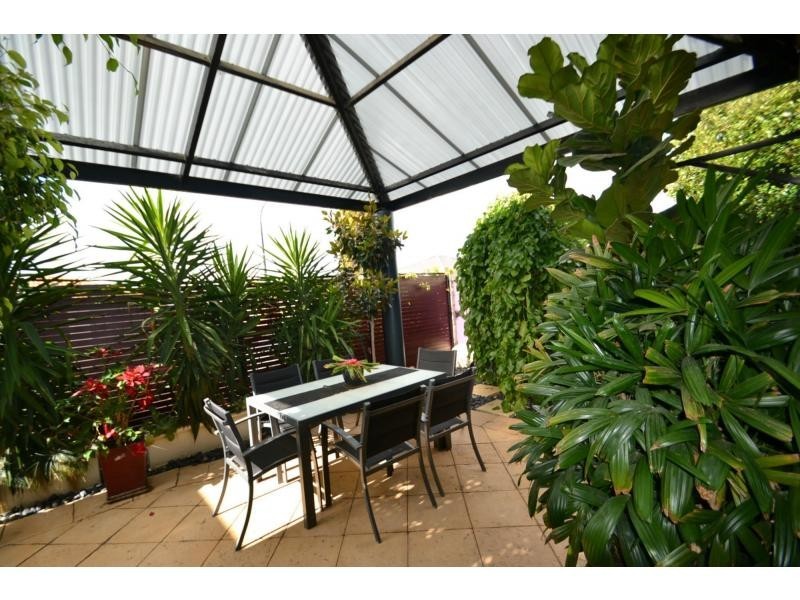 38 Halmstad Circle, Mindarie WA 6030