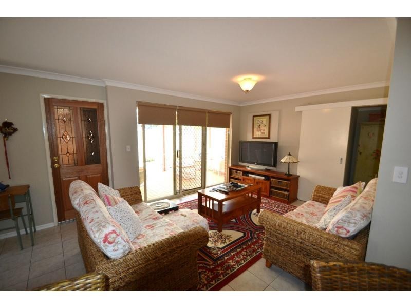 Unit 7/5 Yarra Court, Carramar WA 6031