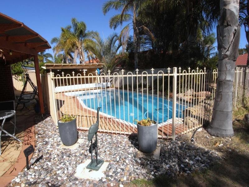1 Nevis Place, Wanneroo WA 6065