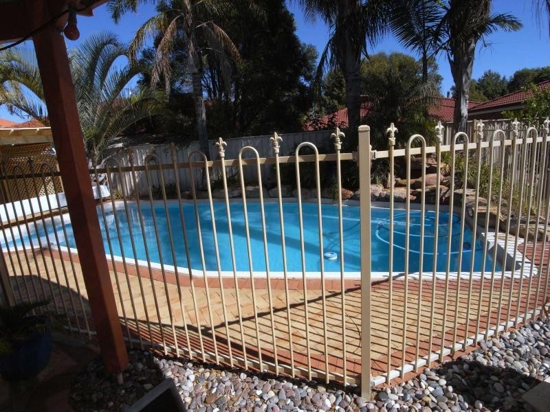 1 Nevis Place, Wanneroo WA 6065