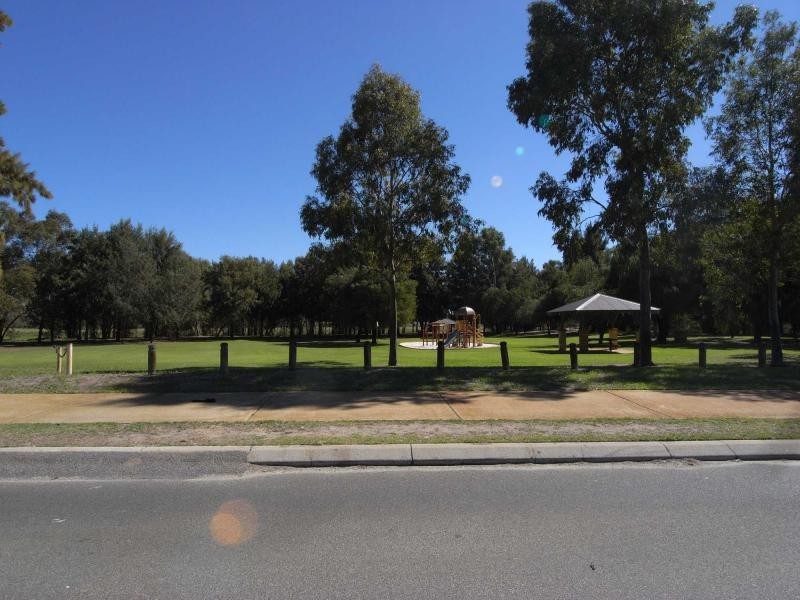 1 Nevis Place, Wanneroo WA 6065