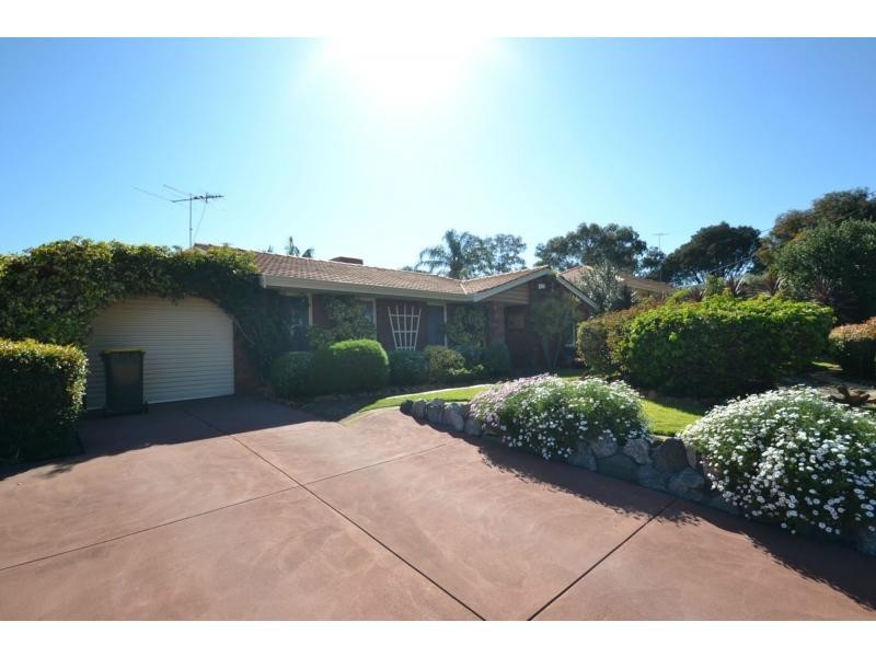 44 Beelara Way, Wanneroo WA 6065