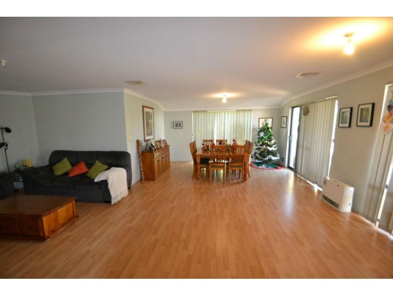 91 Selkirk Drive, Kinross WA 6028