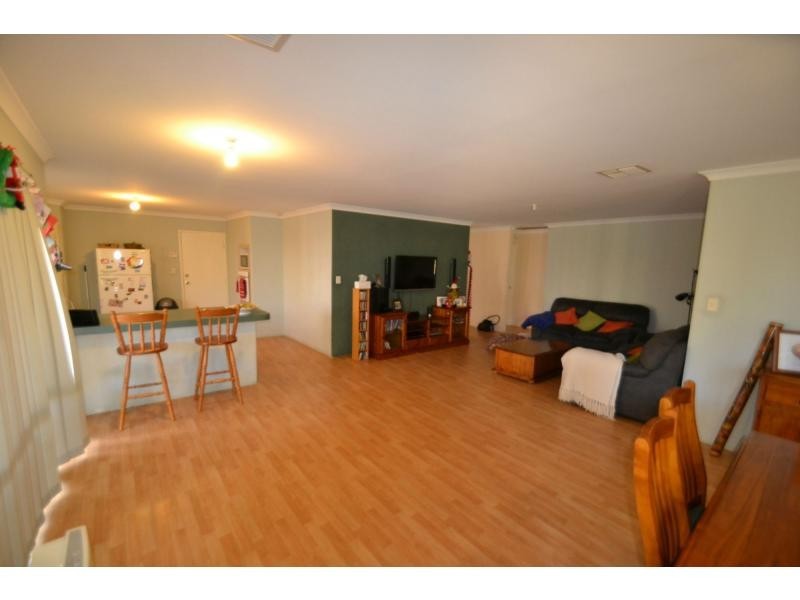 91 Selkirk Drive, Kinross WA 6028