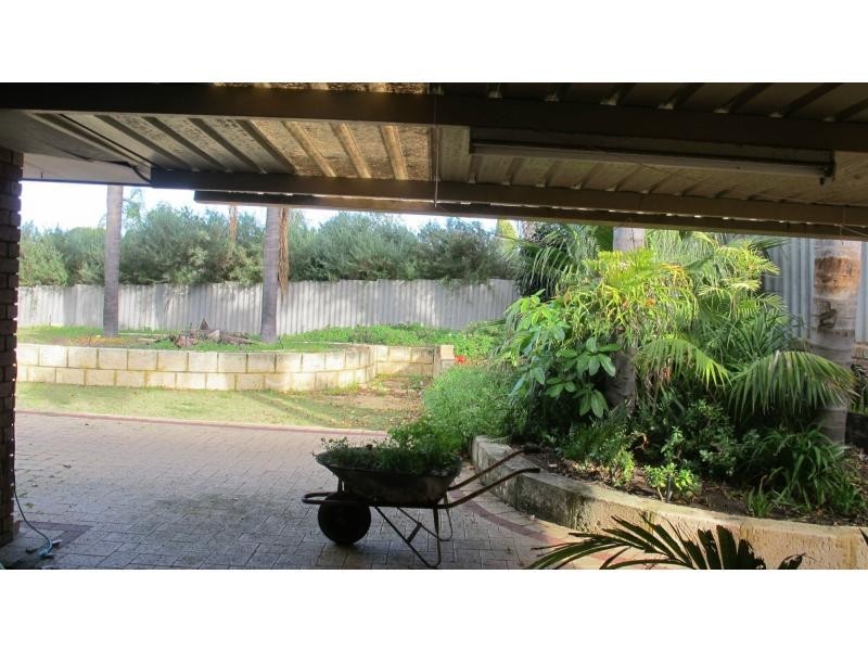27 Frederick Street, Wanneroo WA 6065