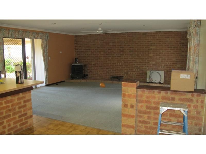27 Frederick Street, Wanneroo WA 6065
