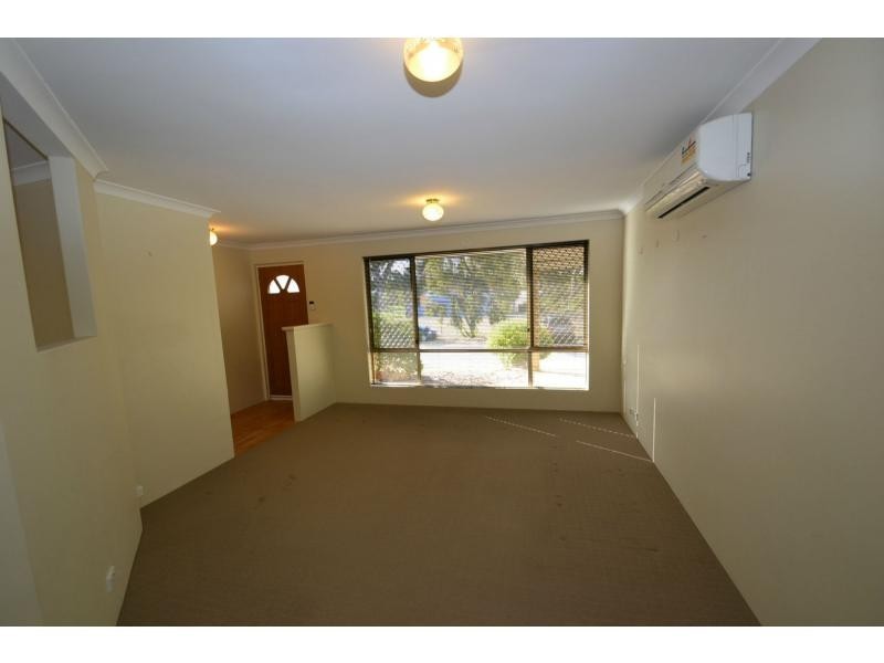 15 Carberry Square, Clarkson WA 6030