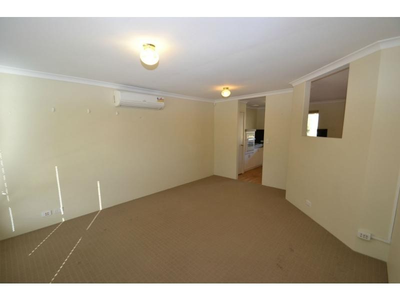 15 Carberry Square, Clarkson WA 6030