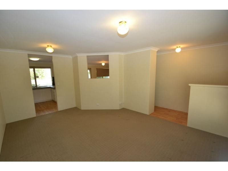 15 Carberry Square, Clarkson WA 6030