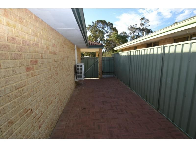 15 Carberry Square, Clarkson WA 6030