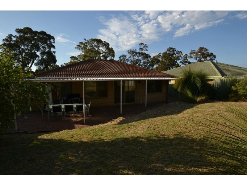 15 Carberry Square, Clarkson WA 6030