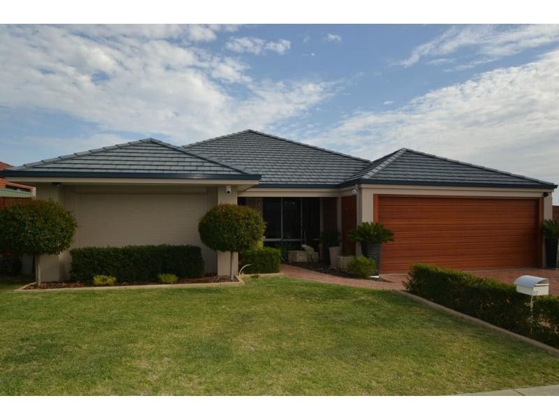 17 Castlepeak Vista, Merriwa WA 6030