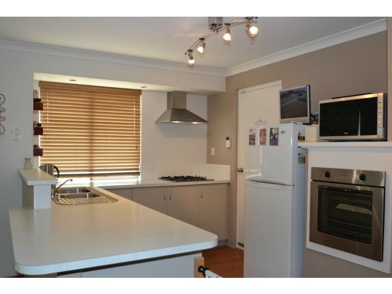 17 Castlepeak Vista, Merriwa WA 6030