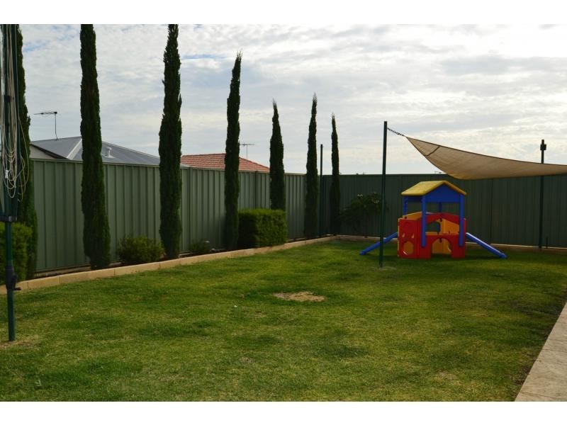 17 Castlepeak Vista, Merriwa WA 6030