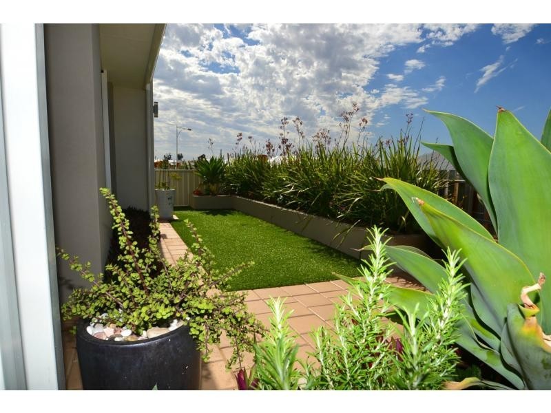 53 Leeway Loop, Alkimos WA 6038