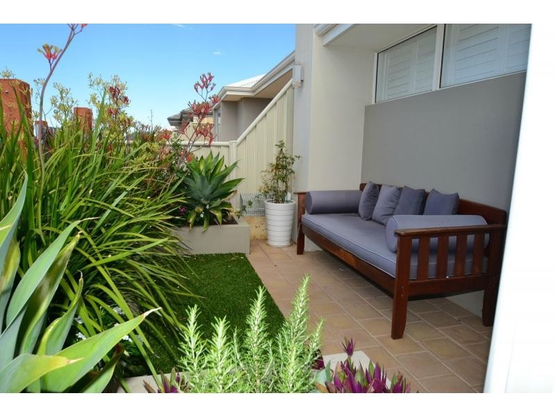 53 Leeway Loop, Alkimos WA 6038