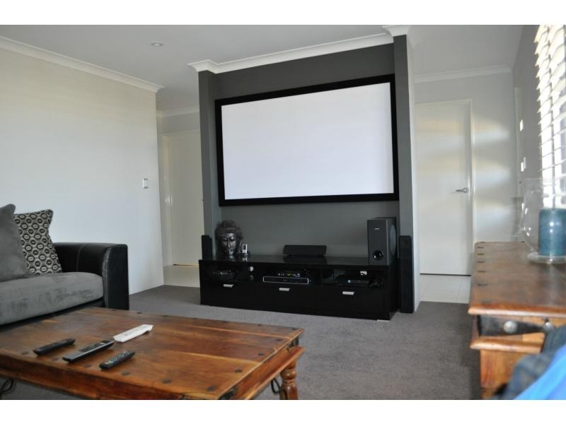 53 Leeway Loop, Alkimos WA 6038