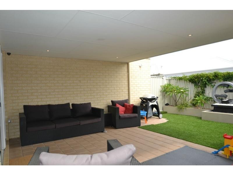 53 Leeway Loop, Alkimos WA 6038