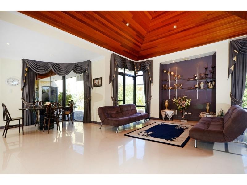 236 Ocean Drive, Quinns Rocks WA 6030