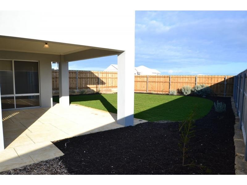 36 BeachHaven Drive, Yanchep WA 6035