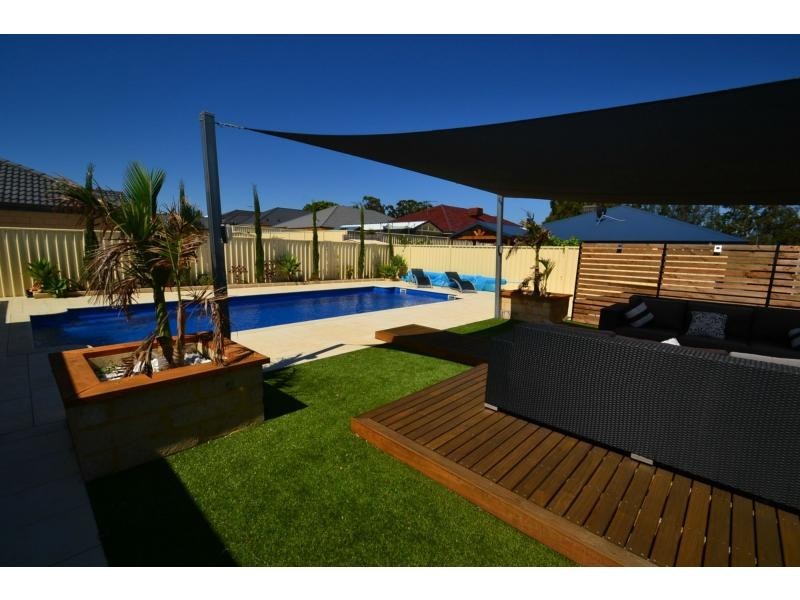 2 Kandalee Gate, Banksia Grove WA 6031