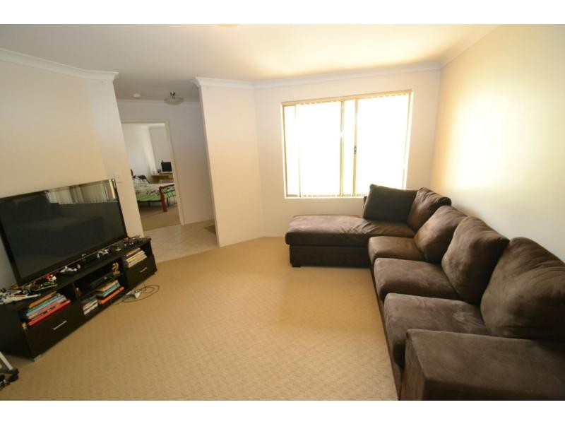 30 Carbine Loop, Banksia Grove WA 6031