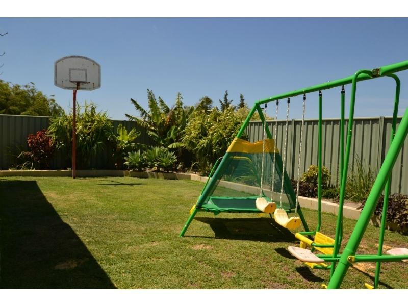 8 Mayne Way, Merriwa WA 6030