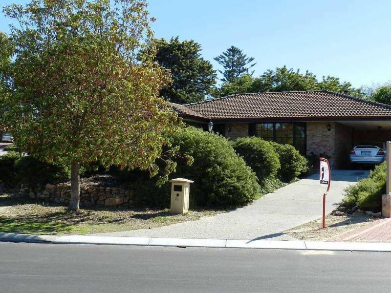 21 Skiff Way, Heathridge WA 6027