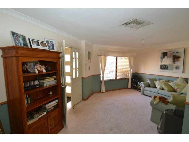 20 Craignish Loop, Kinross WA 6028