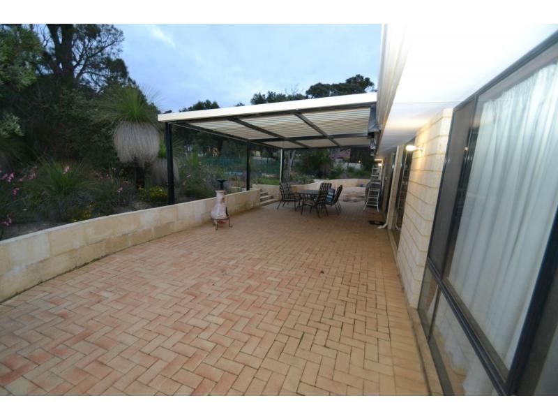 66 Turquoise Loop, Banksia Grove WA 6031