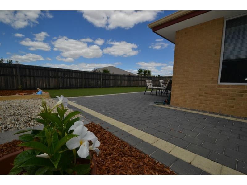 41 Charlottes Vista, Ellenbrook WA 6069