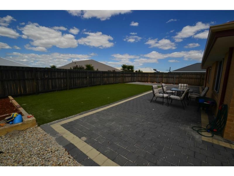 41 Charlottes Vista, Ellenbrook WA 6069