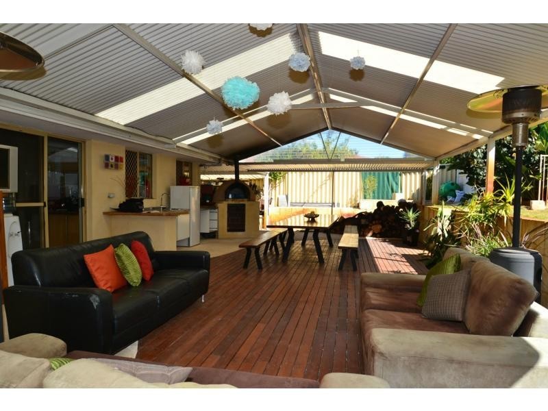 237 Eddystone Avenue, Beldon WA 6027