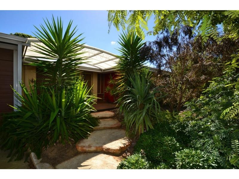 237 Eddystone Avenue, Beldon WA 6027