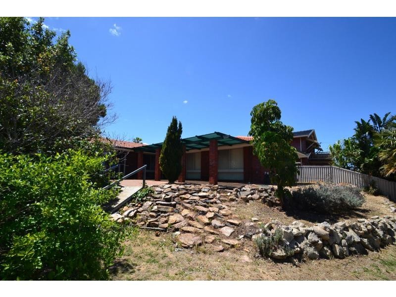 41 Nautical Grove, Beldon WA 6027