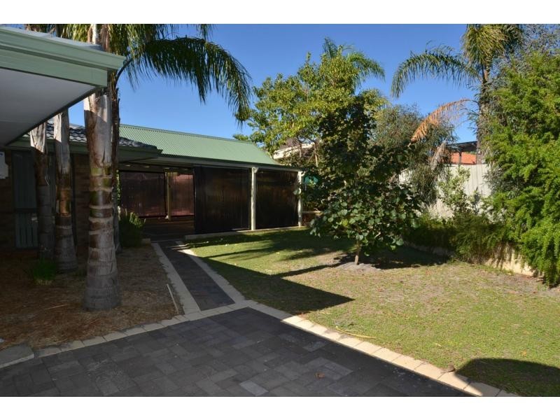 7 Vance Close, Kingsley WA 6026