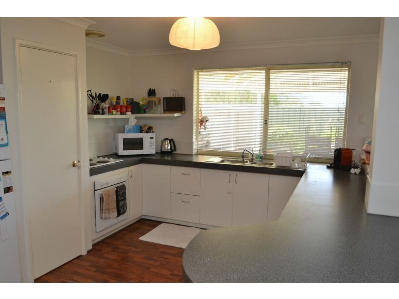 8 Mayne Street, Merriwa WA 6030