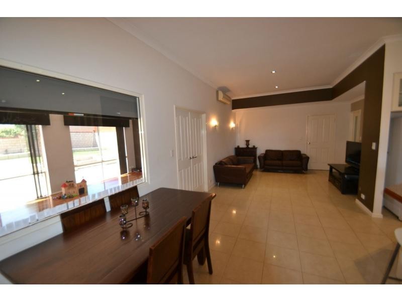 5 Selby Court, Mindarie WA 6030