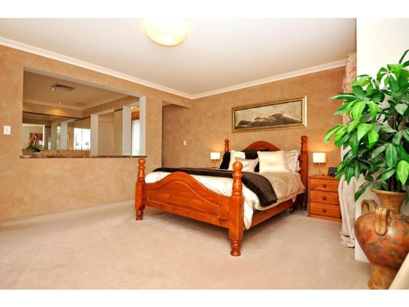 276 Ocean Drive, Quinns Rocks WA 6030