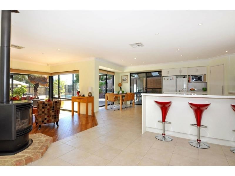 23 Parham Road, Quinns Rocks WA 6030