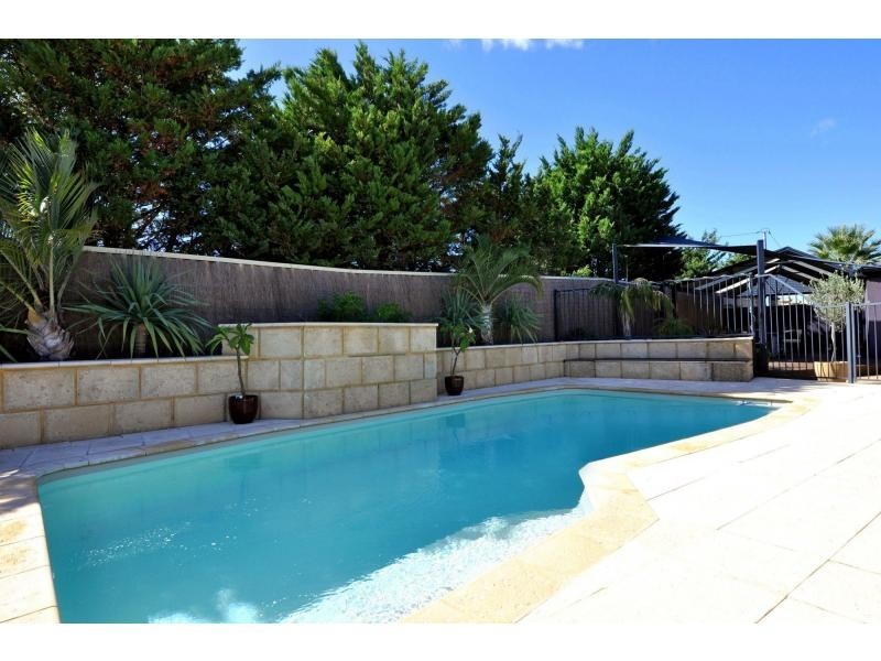 23 Parham Road, Quinns Rocks WA 6030
