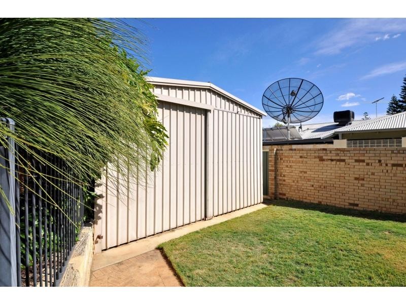 23 Parham Road, Quinns Rocks WA 6030