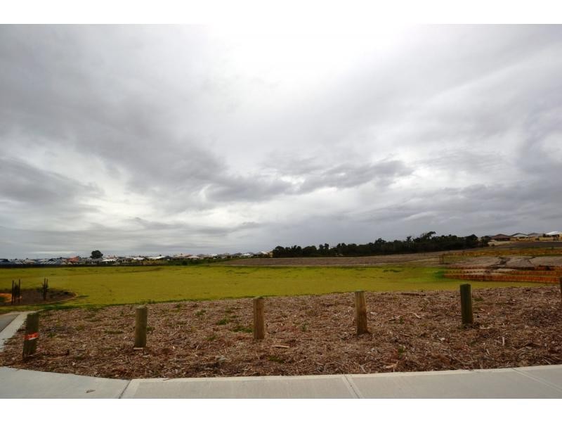 4/22 Watkins Loop, Tapping WA 6065