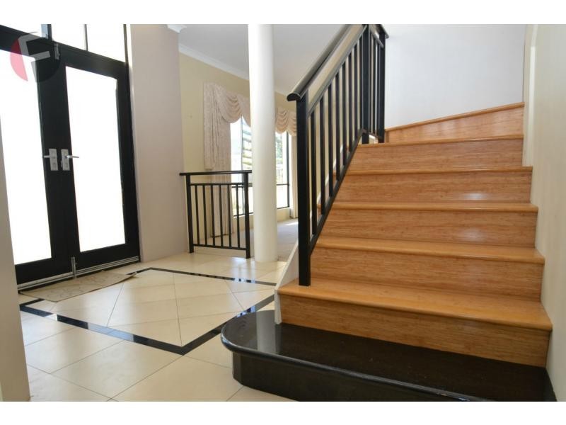 20 Dartmouth Circle, Quinns Rocks WA 6030