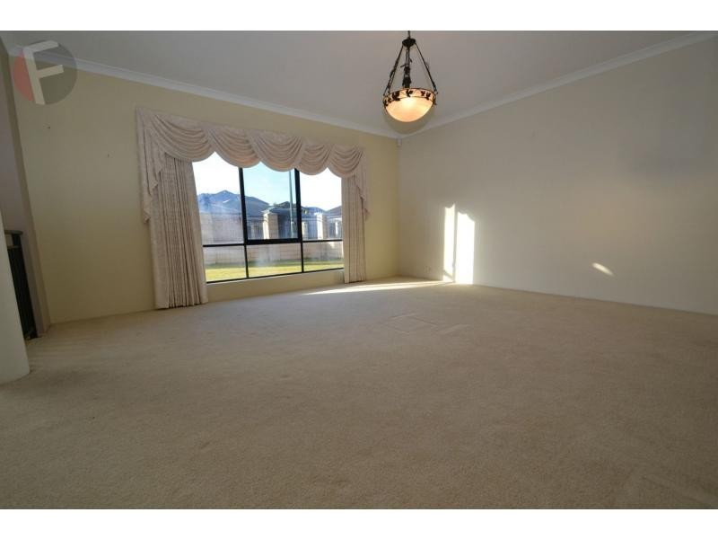 20 Dartmouth Circle, Quinns Rocks WA 6030