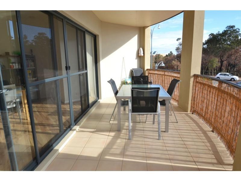 28/164 Lakeside Drive, Joondalup WA 6027