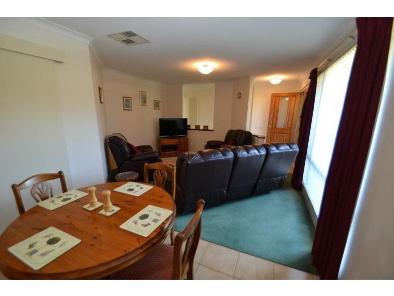 10 Earlsferry Green, Kinross WA 6028