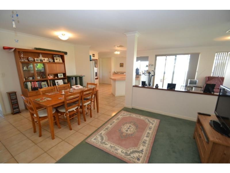 10 Earlsferry Green, Kinross WA 6028