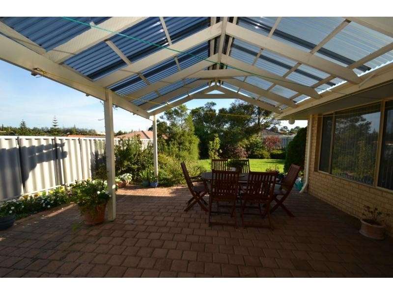 10 Earlsferry Green, Kinross WA 6028