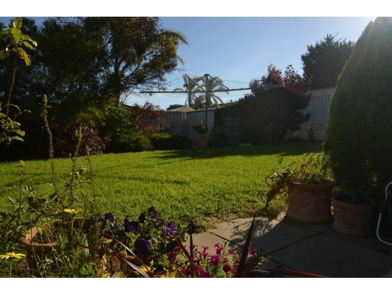 10 Earlsferry Green, Kinross WA 6028